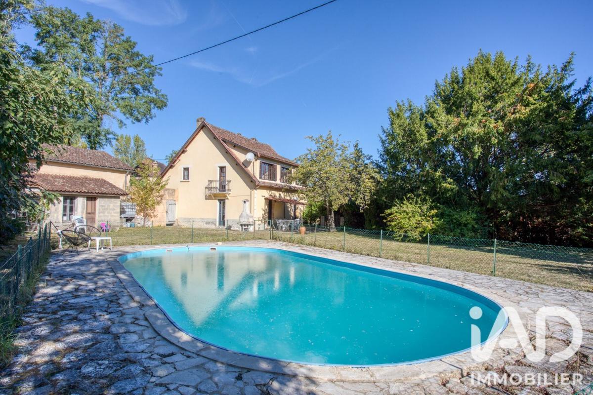 Maison traditionnelle 5 Pièce(s) Sarlat-la-Canéda