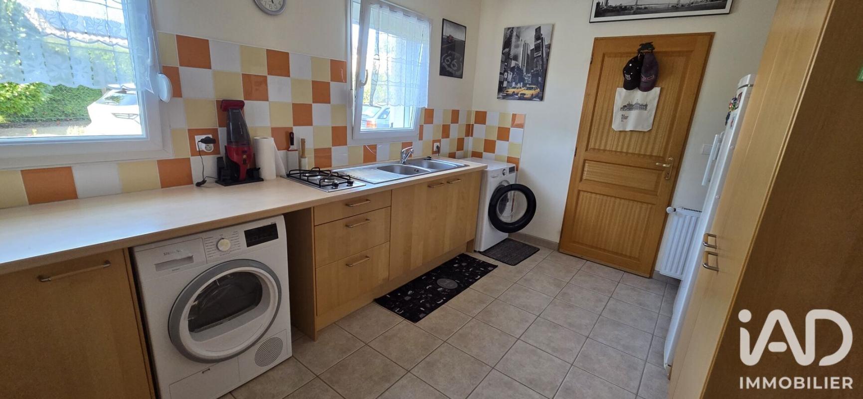 Maison 5 Pièce(s) Saint-Maigrin - Photo 24