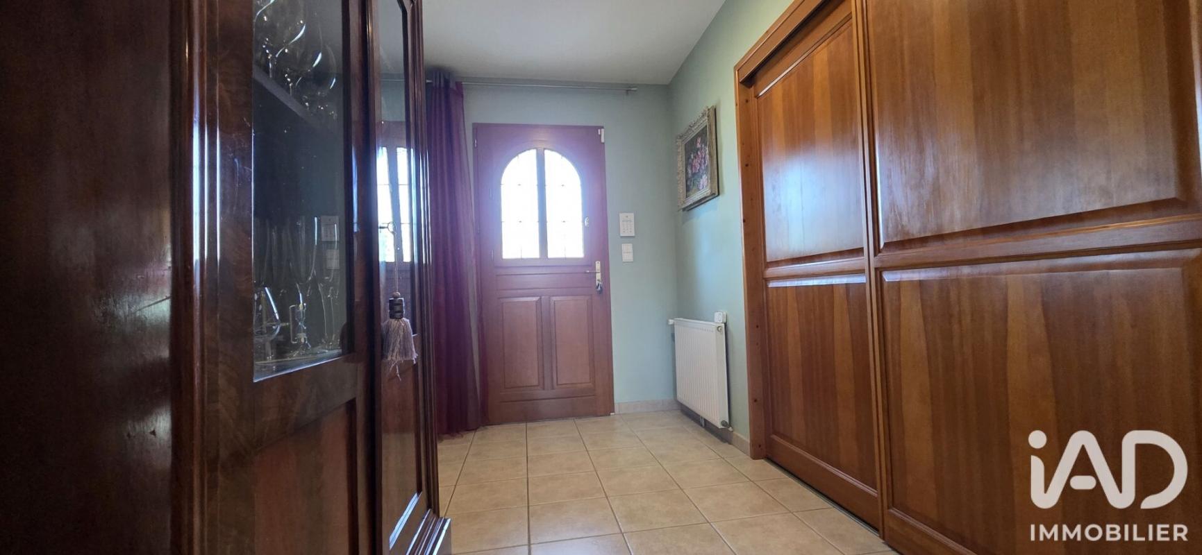 Maison 5 Pièce(s) Saint-Maigrin - Photo 12