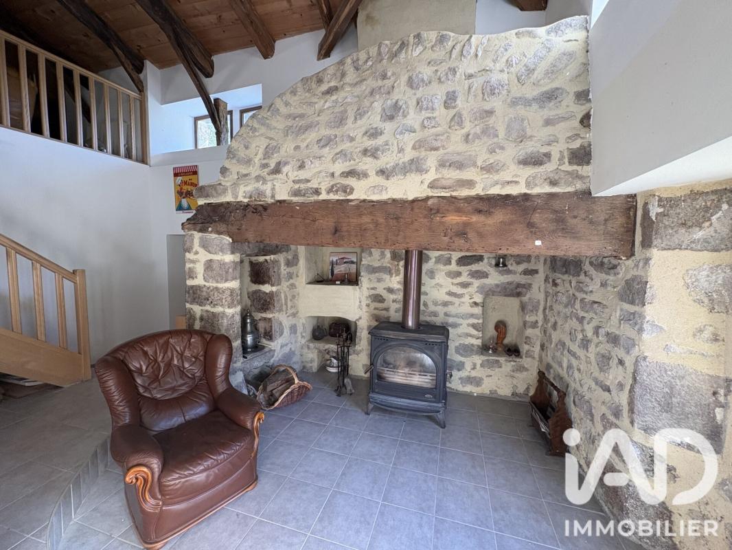 Maison 7 Pièce(s) Vallées-d'Antraigues-Asperjoc - Photo 6