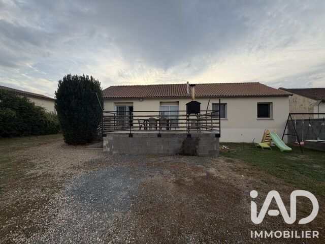 Maison 5 Pièce(s) Saint-Varent - Photo 15