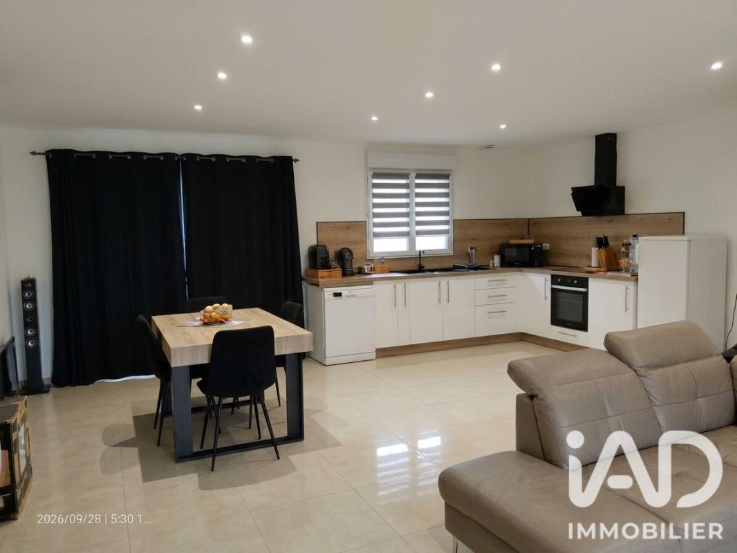 Maison 4 Pièce(s) Pointis-Inard - Photo 1