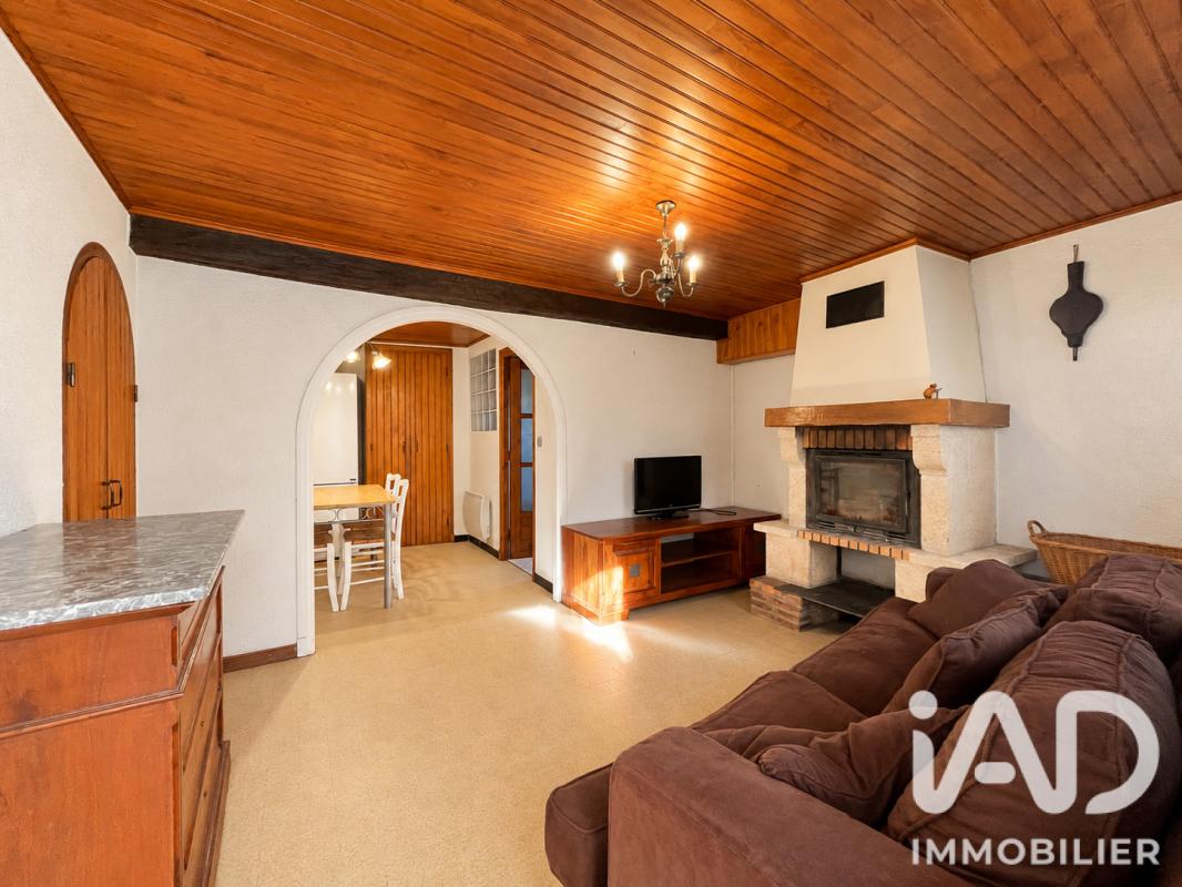 Maison 3 Pièce(s) Sahorre - Photo 1