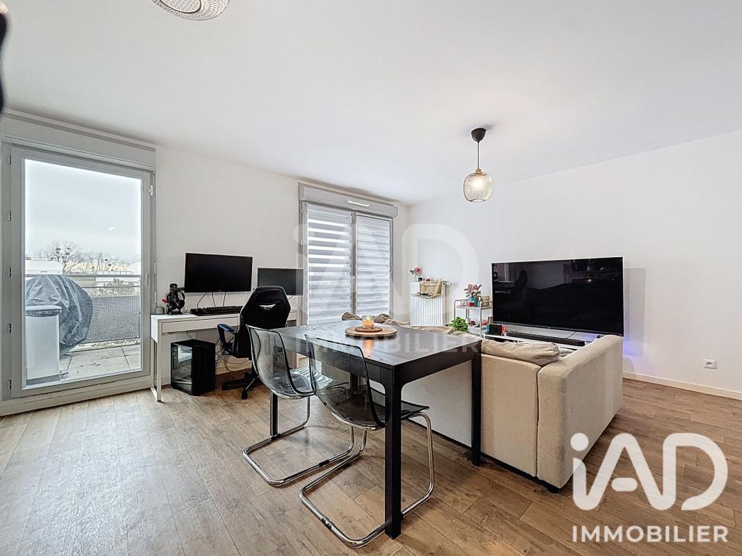 Appartement 3 Pièce(s) Neuilly-sur-Marne - Photo 2