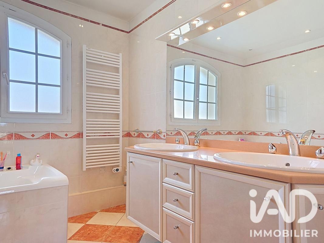 Maison 10 Pièce(s) Villecresnes - Photo 16