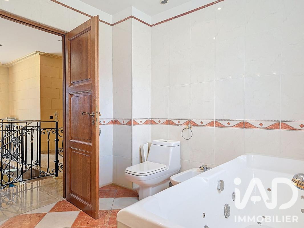 Maison 10 Pièce(s) Villecresnes - Photo 18