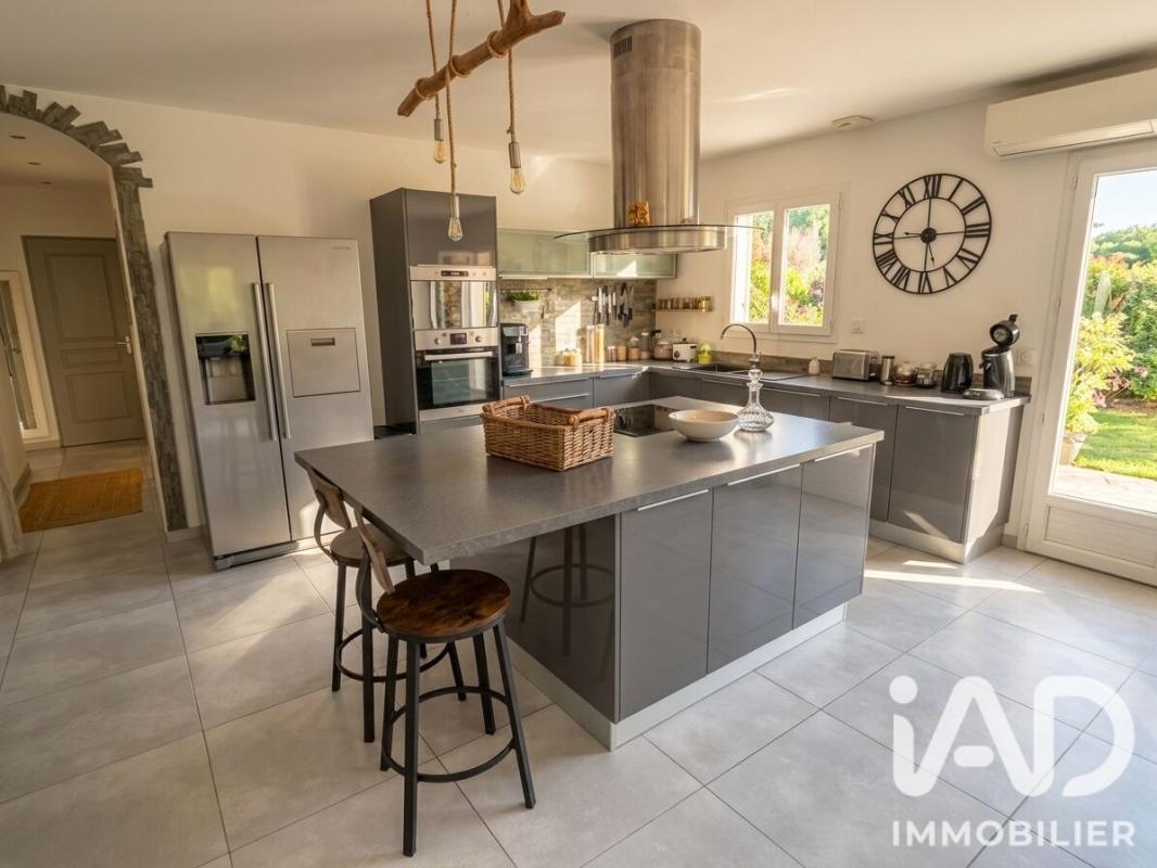 Maison 4 Pièce(s) Roquebrune-sur-Argens - Photo 12