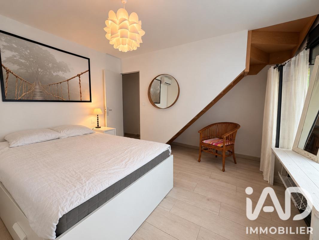 Maison 8 Pièce(s) Saint-Paul - Photo 12