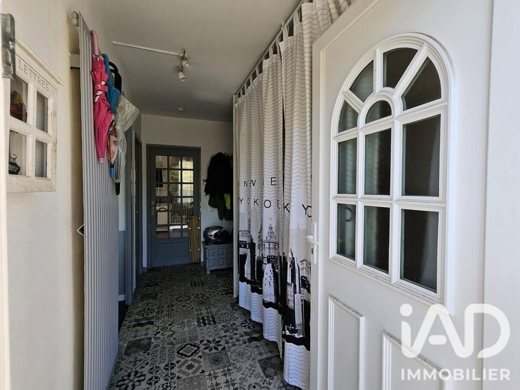 Maison 8 Pièce(s) Cressin-Rochefort - Photo 3