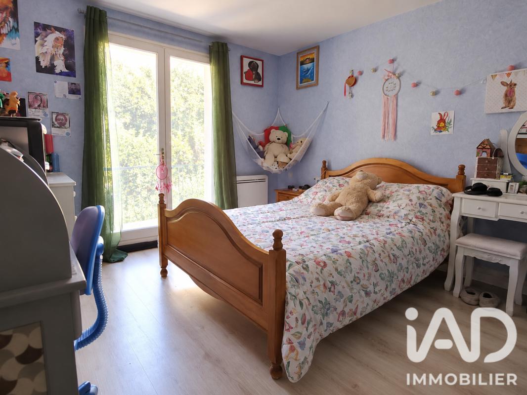 Maison 8 Pièce(s) Cressin-Rochefort - Photo 13