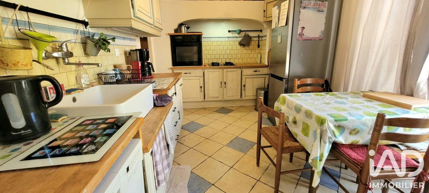 Maison 5 Pièce(s) Nieuil-l'Espoir - Photo 6
