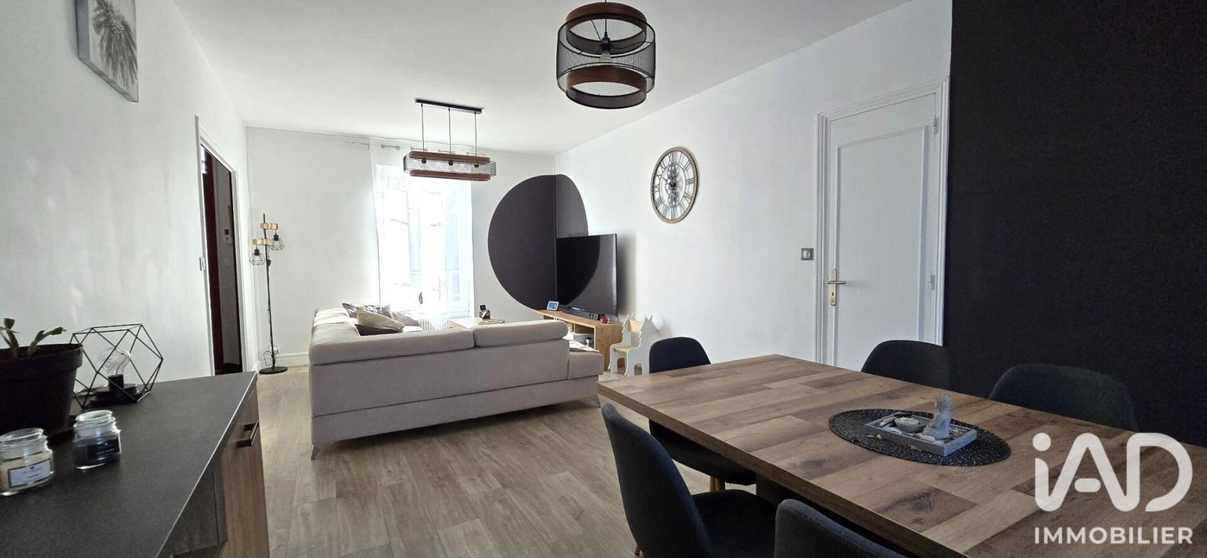 Maison 6 Pièce(s) Saint-Amand-Montrond - Photo 24