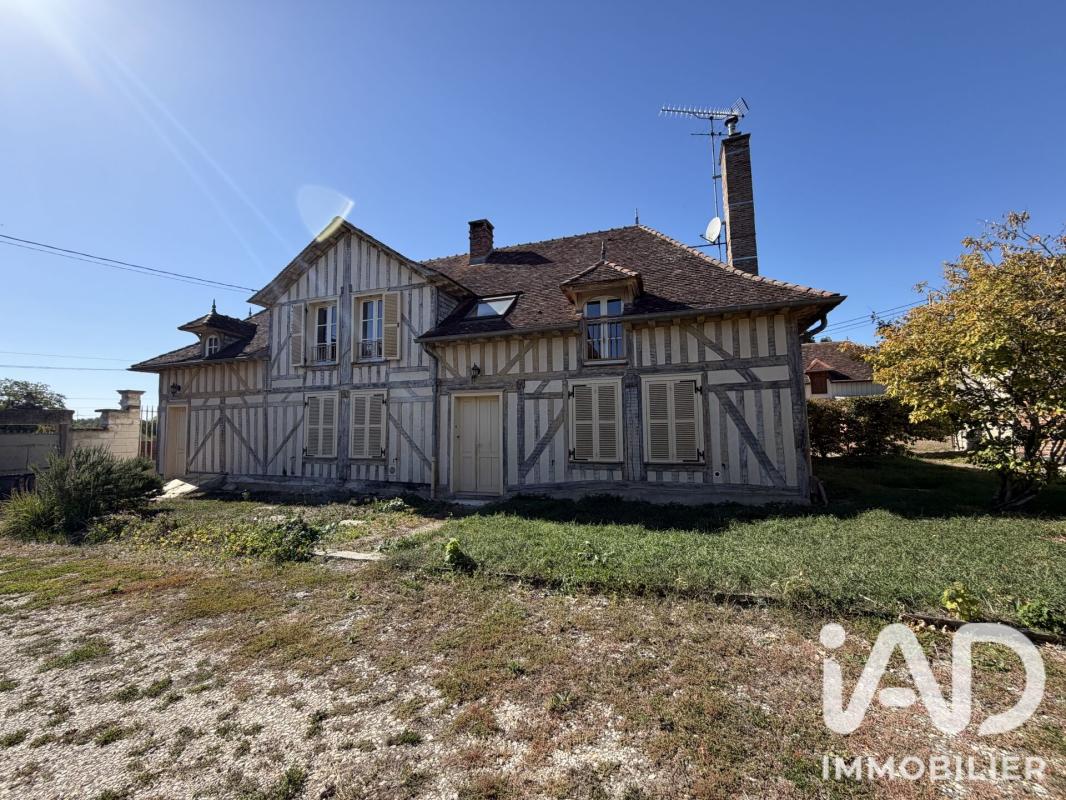 Maison 10 Pièce(s) Isle-Aubigny - Photo 1