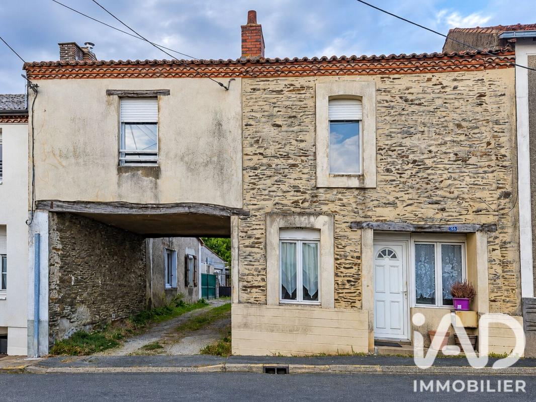 Maison 4 Pièce(s) Montrevault-sur-Èvre