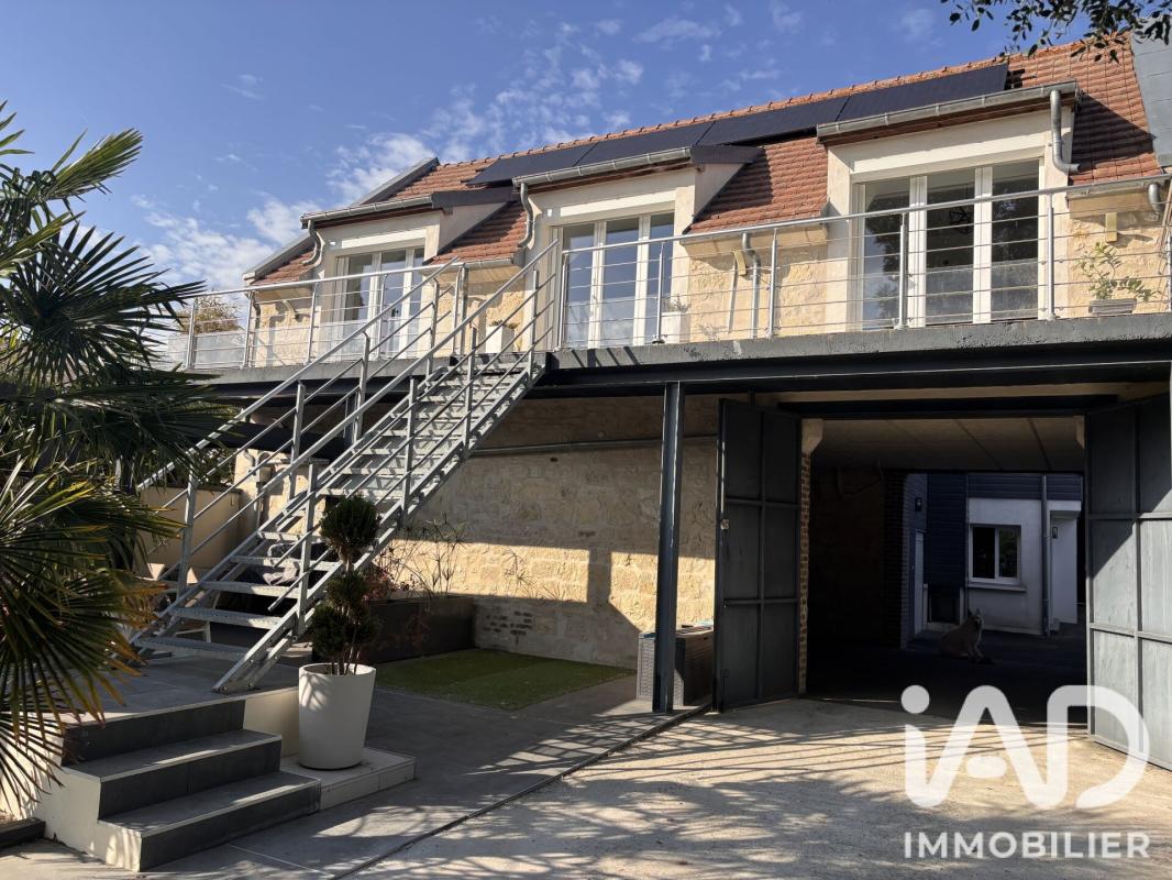 Maison 8 Pièce(s) Chevrières - Photo 1