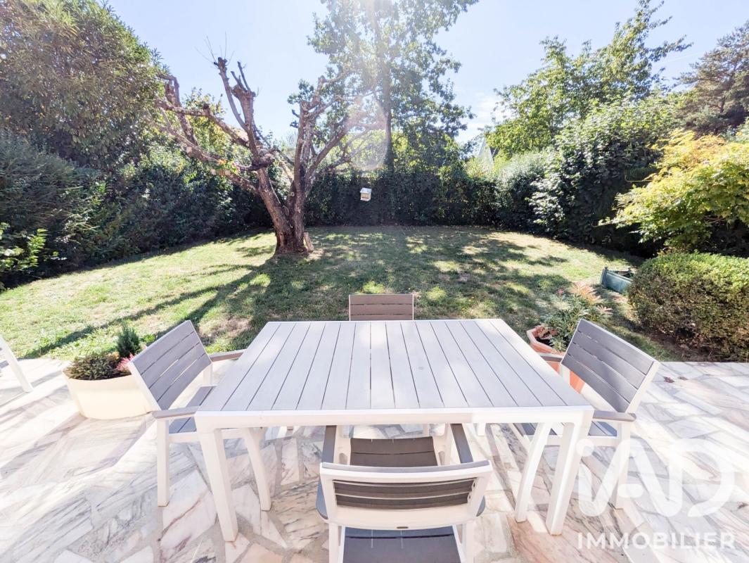 Maison 8 Pièce(s) Bussy-Saint-Georges - Photo 18