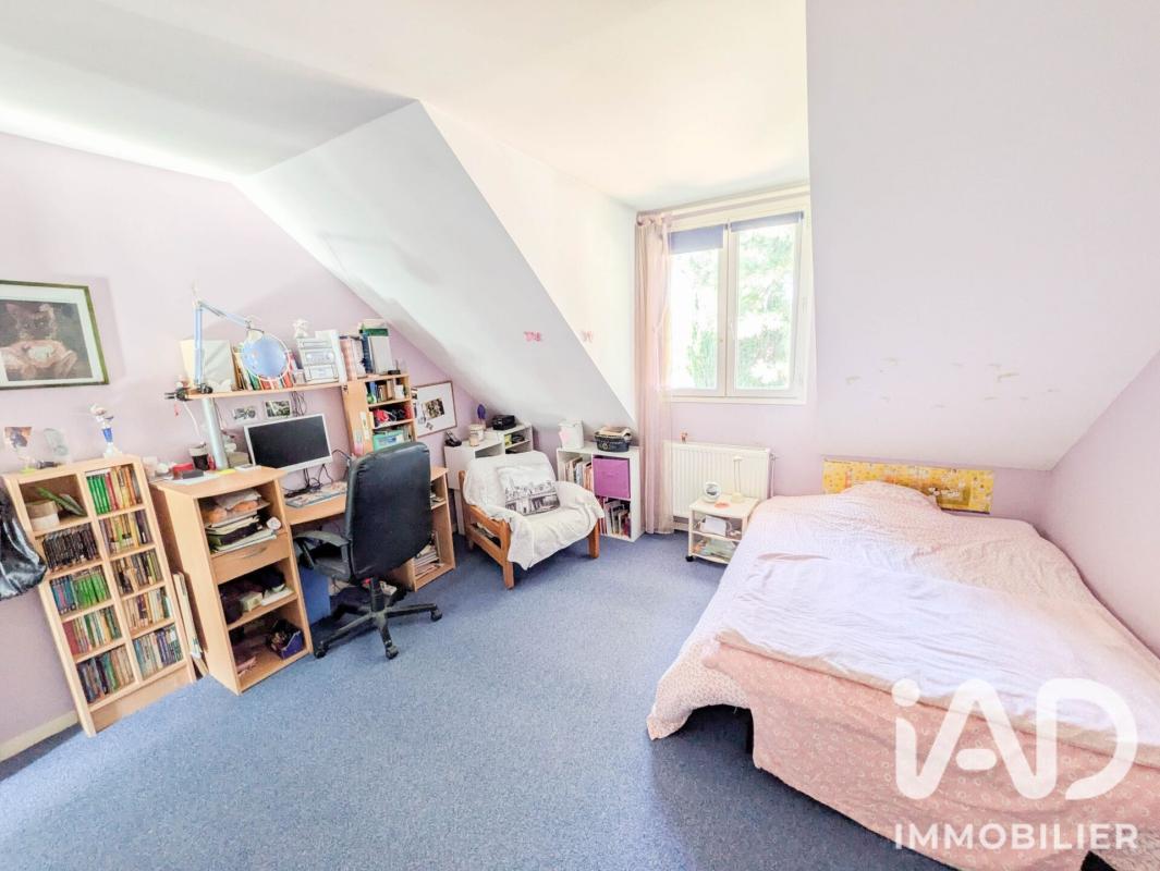 Maison 8 Pièce(s) Bussy-Saint-Georges - Photo 9