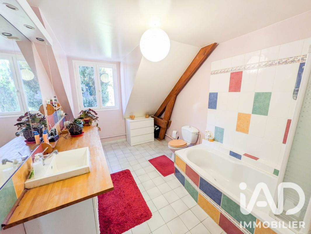 Maison 8 Pièce(s) Bussy-Saint-Georges - Photo 15