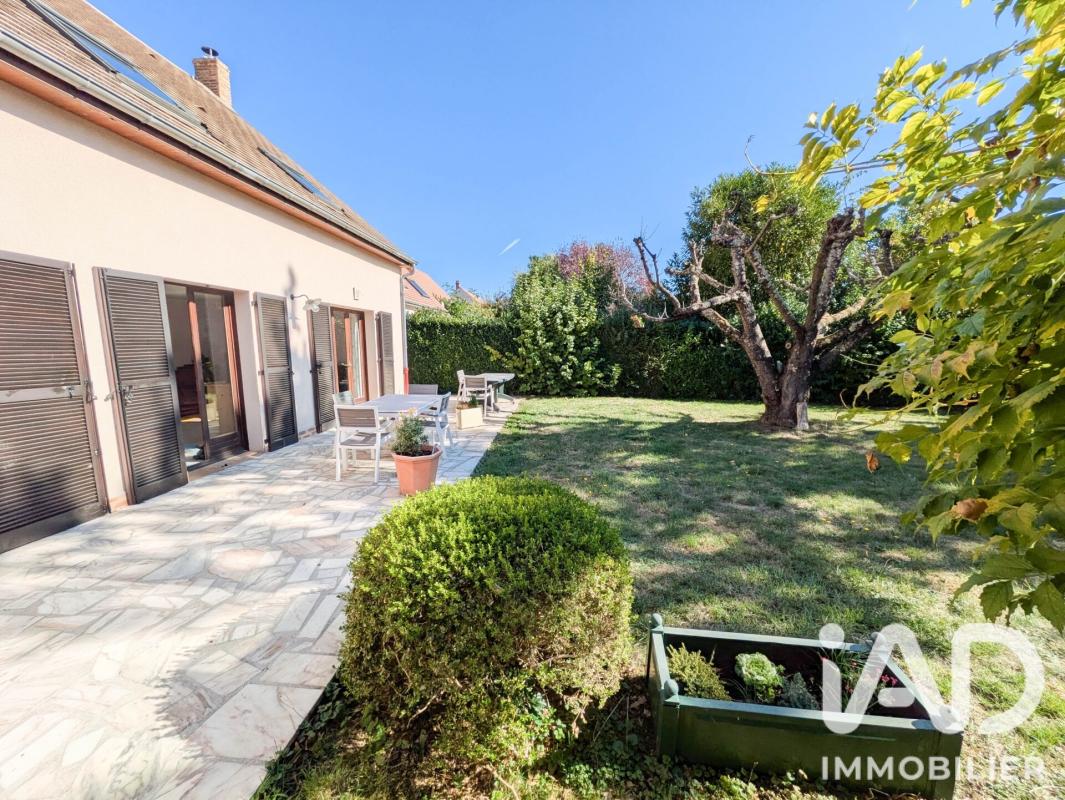 Maison 8 Pièce(s) Bussy-Saint-Georges - Photo 17