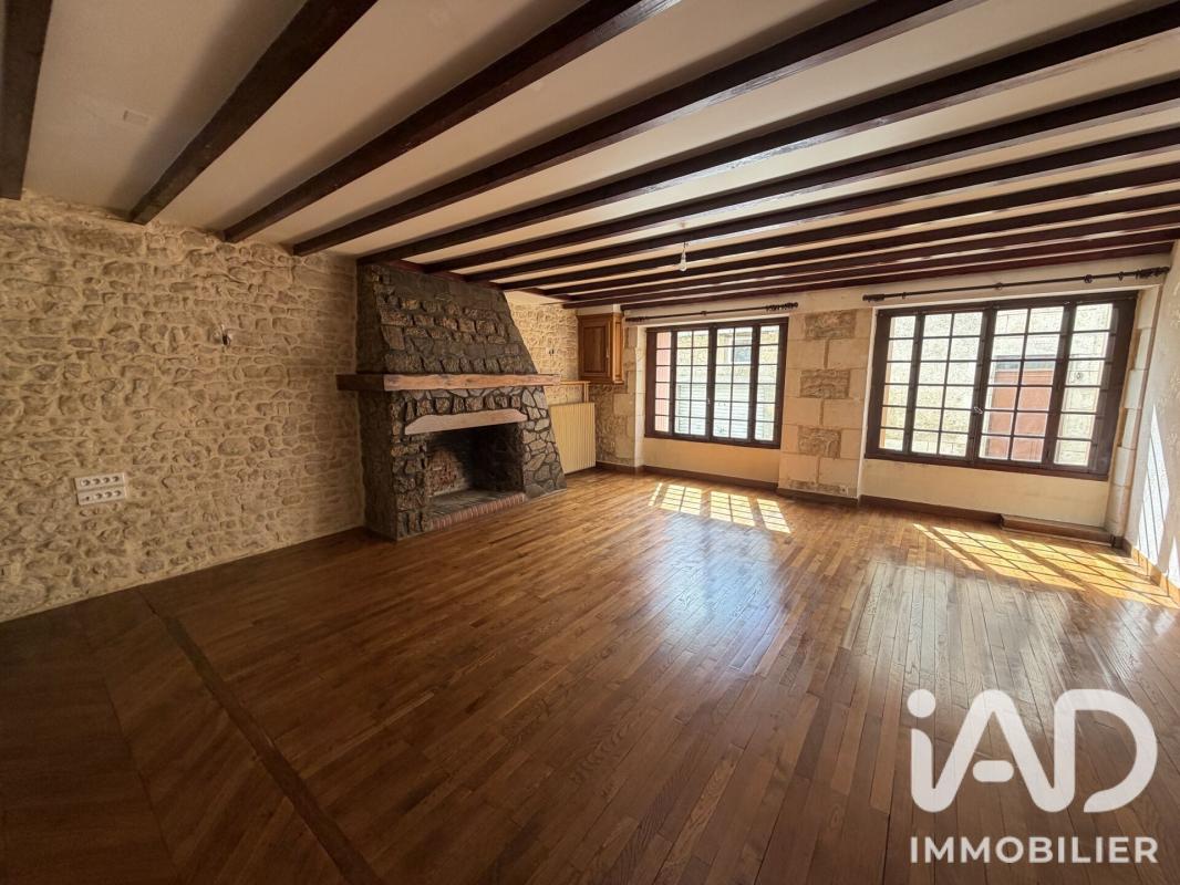 Maison 6 Pièce(s) Saint-Maixent-de-Beugné - Photo 6