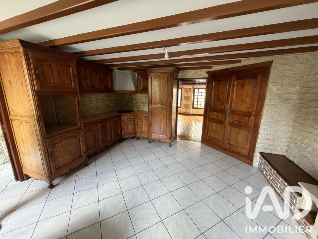 Maison 6 Pièce(s) Saint-Maixent-de-Beugné - Photo 7
