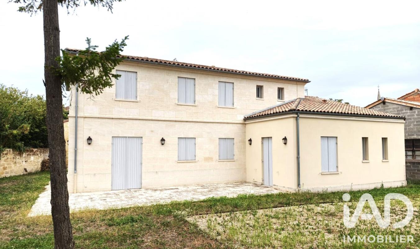 Maison 10 Pièce(s) Saint-Sulpice-de-Faleyrens - Photo 2