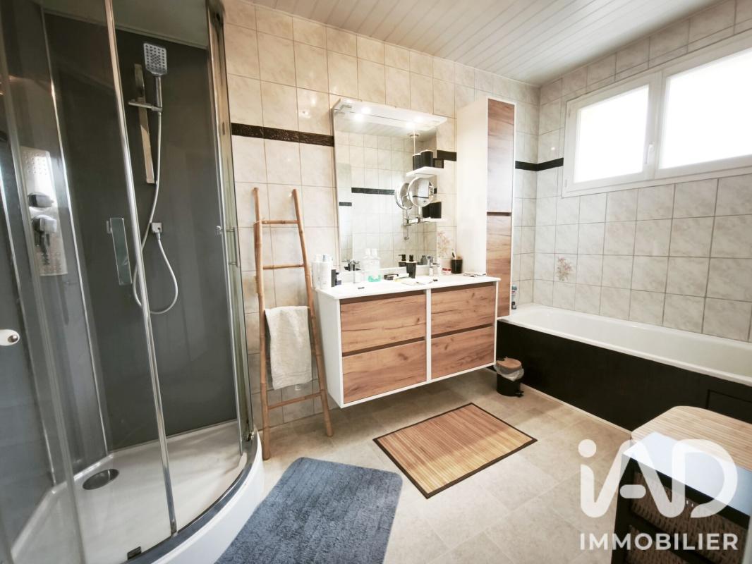 Maison 4 Pièce(s) Saint-Lyé - Photo 9