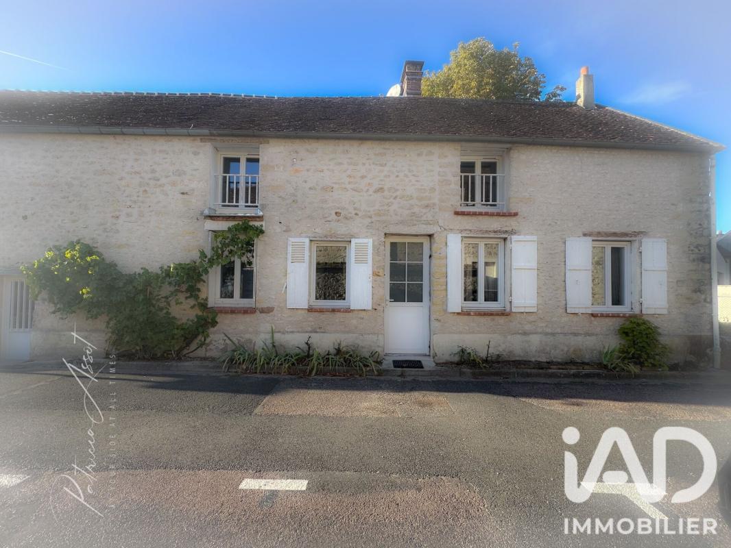 Maison 5 Pièce(s) Montcourt-Fromonville