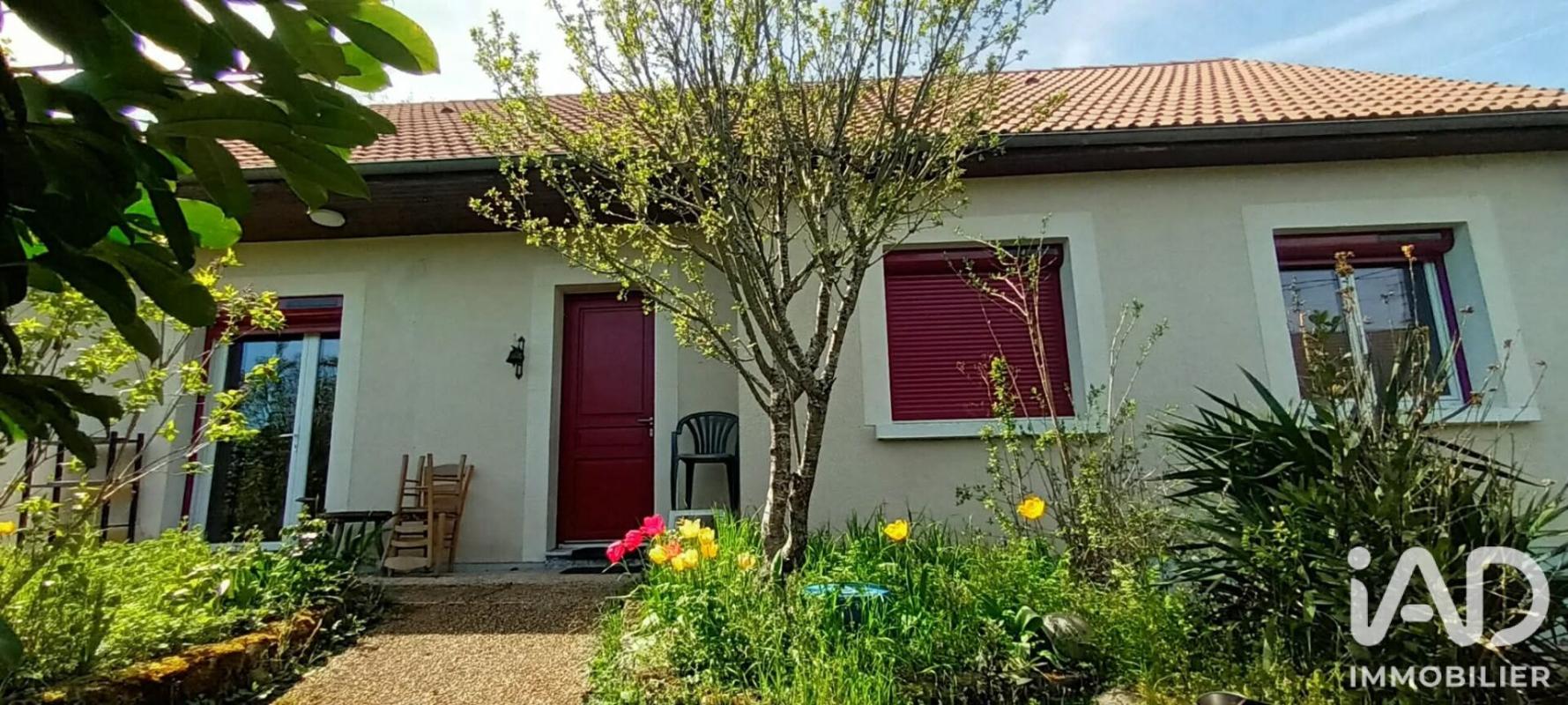 Maison de village 4 Pièce(s) Mehun-sur-Yèvre