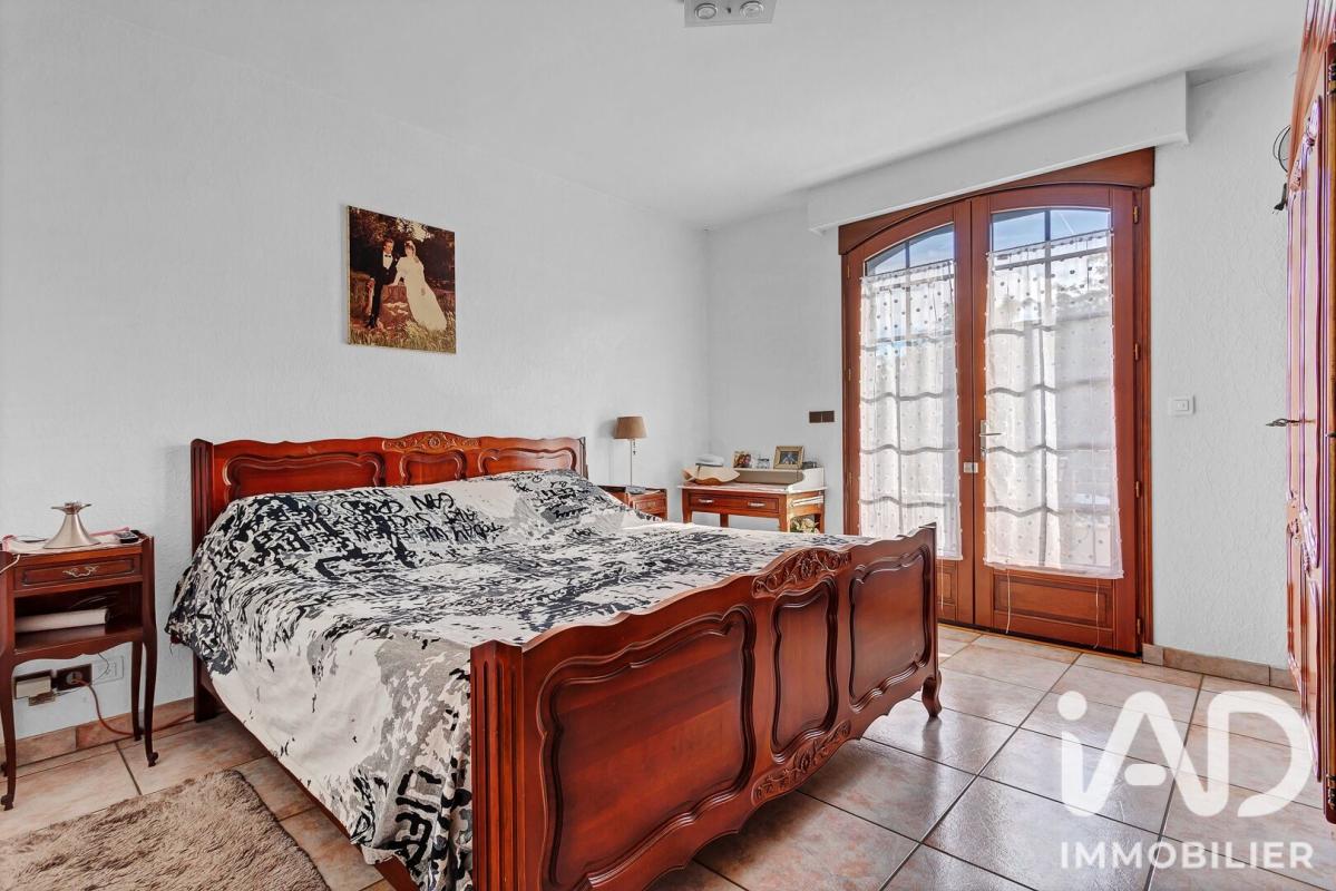 Maison 6 Pièce(s) Sainte-Geneviève-des-Bois - Photo 12