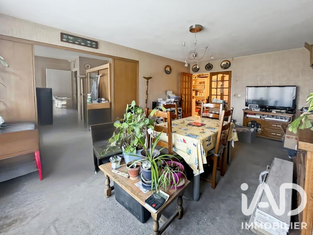 Appartement 4 Pièce(s) Neuilly-sur-Marne