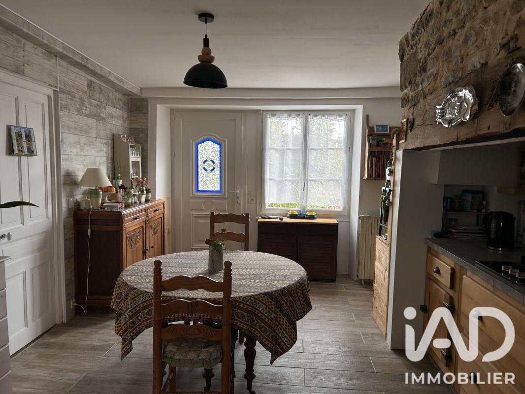 Maison 4 Pièce(s) Chamboulive - Photo 2