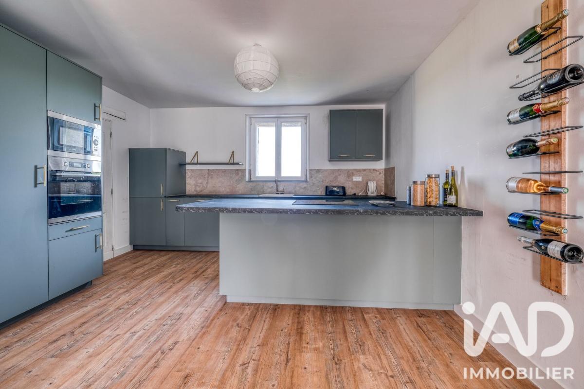 Maison 6 Pièce(s) Villiers-Saint-Georges - Photo 3