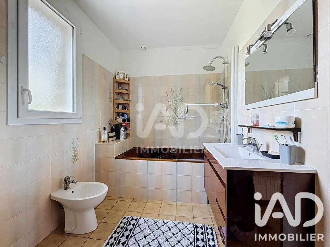 Maison 5 Pièce(s) Pontault-Combault - Photo 7