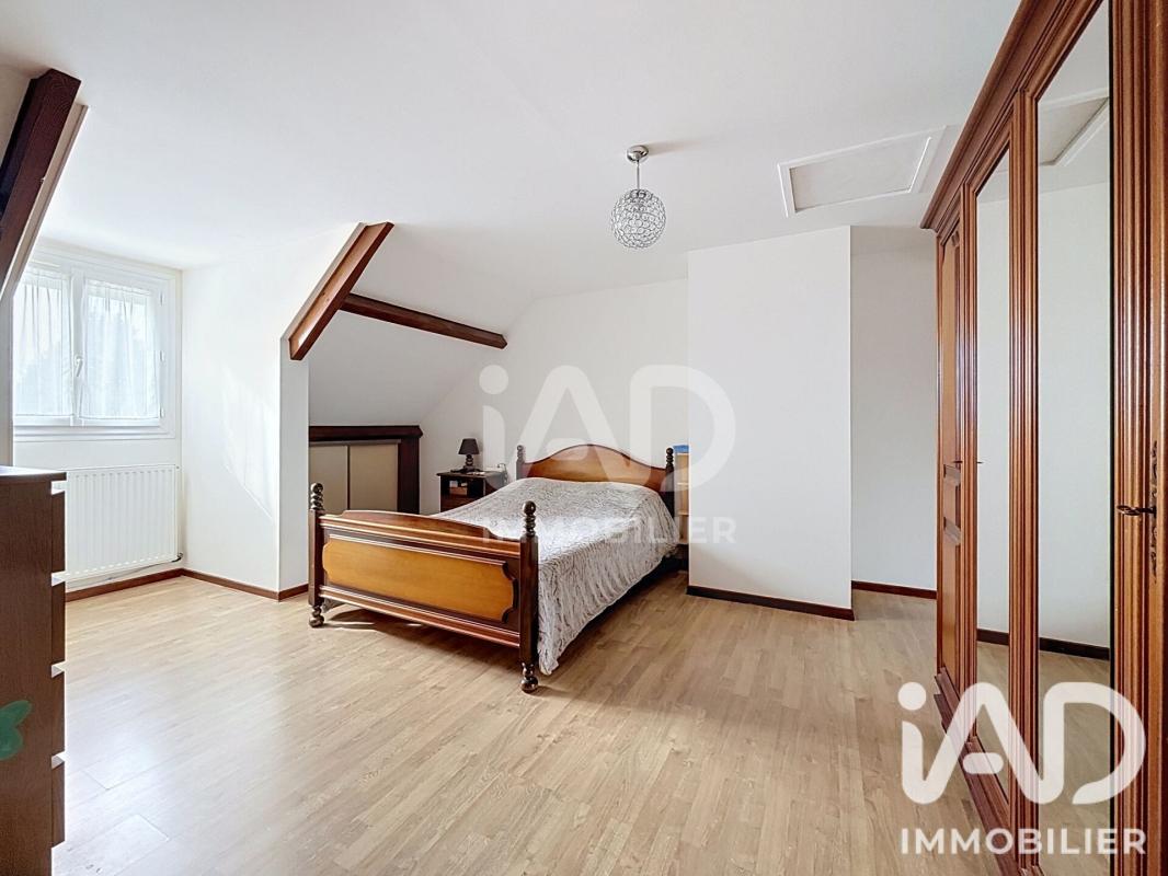 Maison 5 Pièce(s) Pontault-Combault - Photo 12