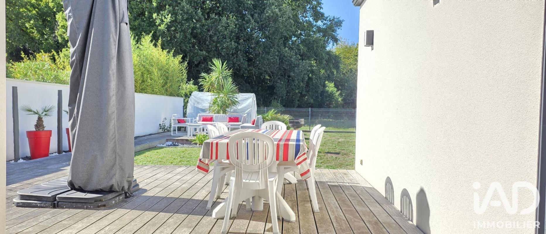 Maison 5 Pièce(s) Saint-Palais-sur-Mer - Photo 2