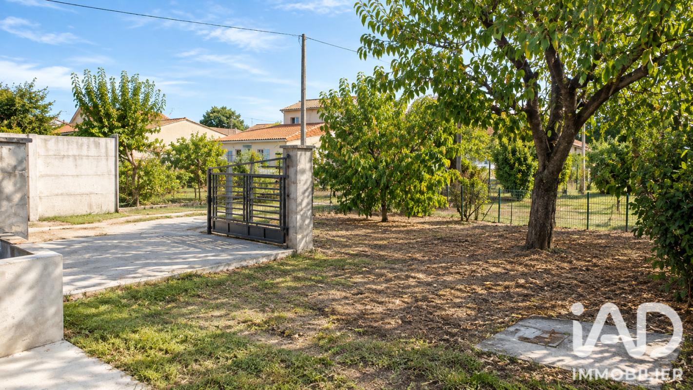 Maison 4 Pièce(s) Les Églisottes-et-Chalaures - Photo 7