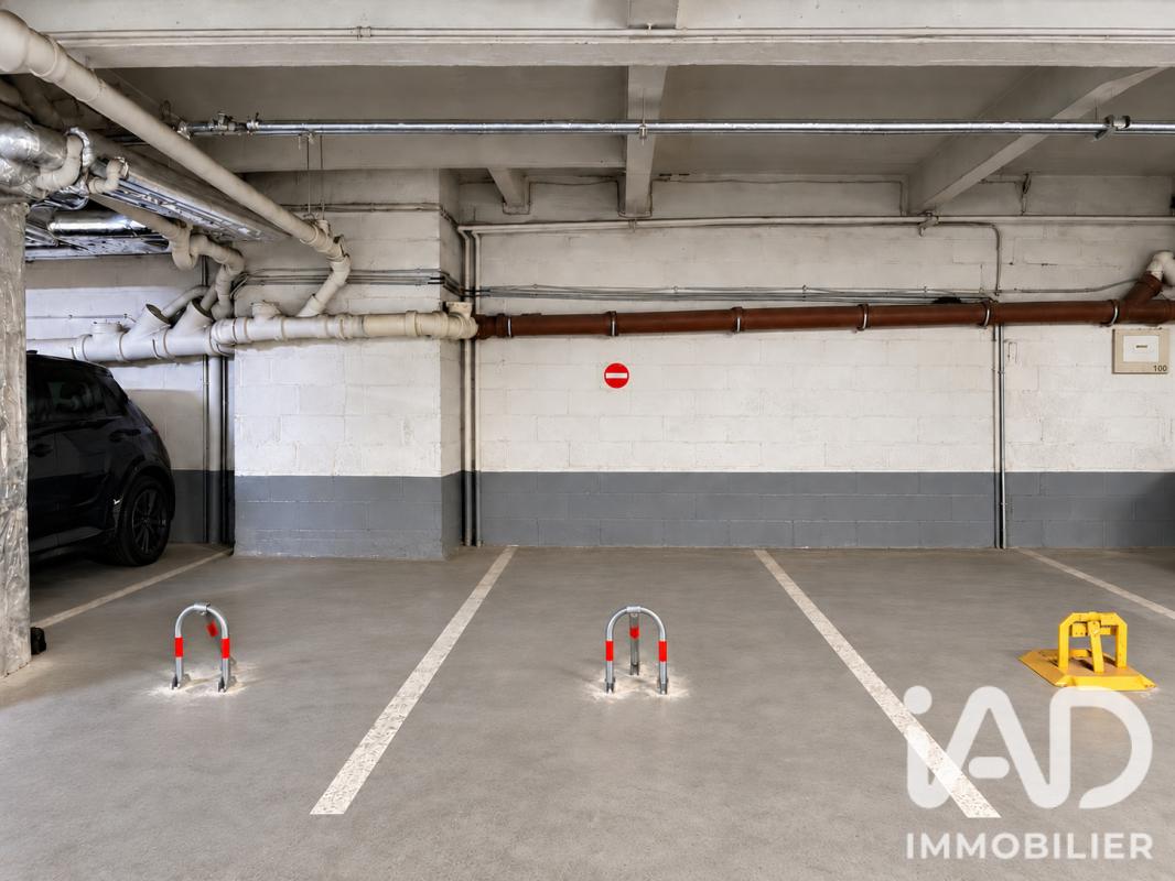 Parking  Paris 8eme Arrondissement - Photo 3