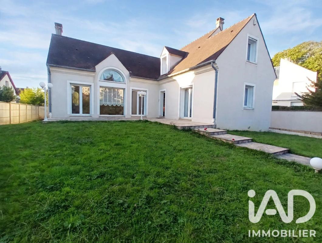 Maison 7 Pièce(s) Le Plessis-Trévise