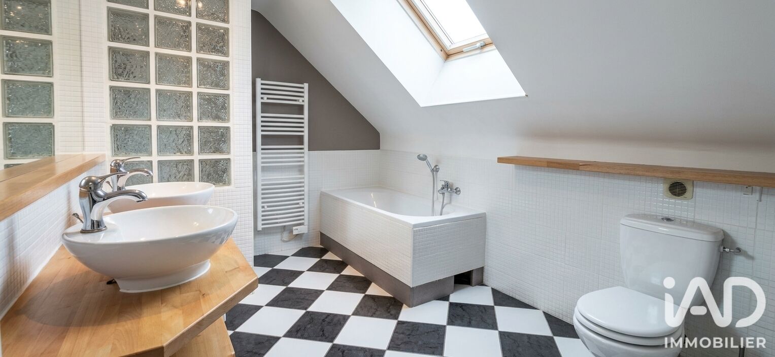 Maison 9 Pièce(s) Saint-Pierre-d'Albigny - Photo 16