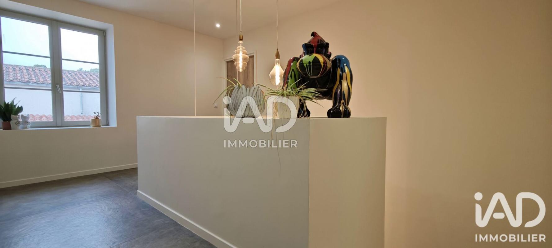 Maison 10 Pièce(s) Fontenay-le-Comte - Photo 7