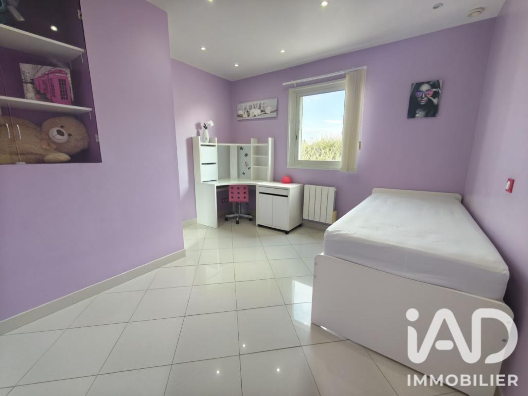 Maison 8 Pièce(s) Cornillon-Confoux - Photo 11
