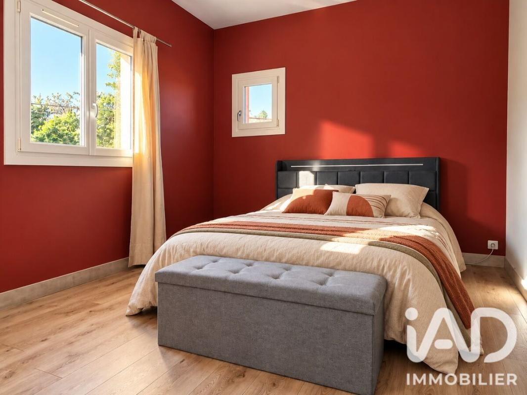 Maison 7 Pièce(s) Saint-Aigulin - Photo 16