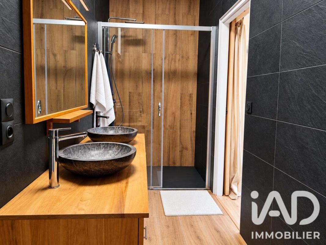 Maison 7 Pièce(s) Saint-Aigulin - Photo 18