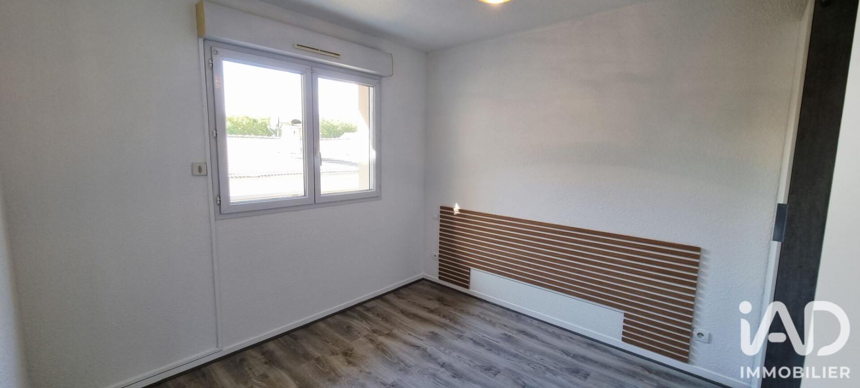 Appartement 2 Pièce(s) Salles - Photo 6