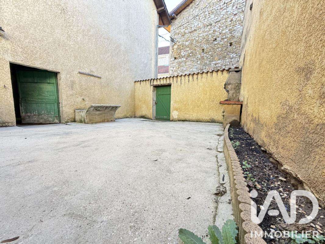 Maison 6 Pièce(s) Poncin - Photo 10