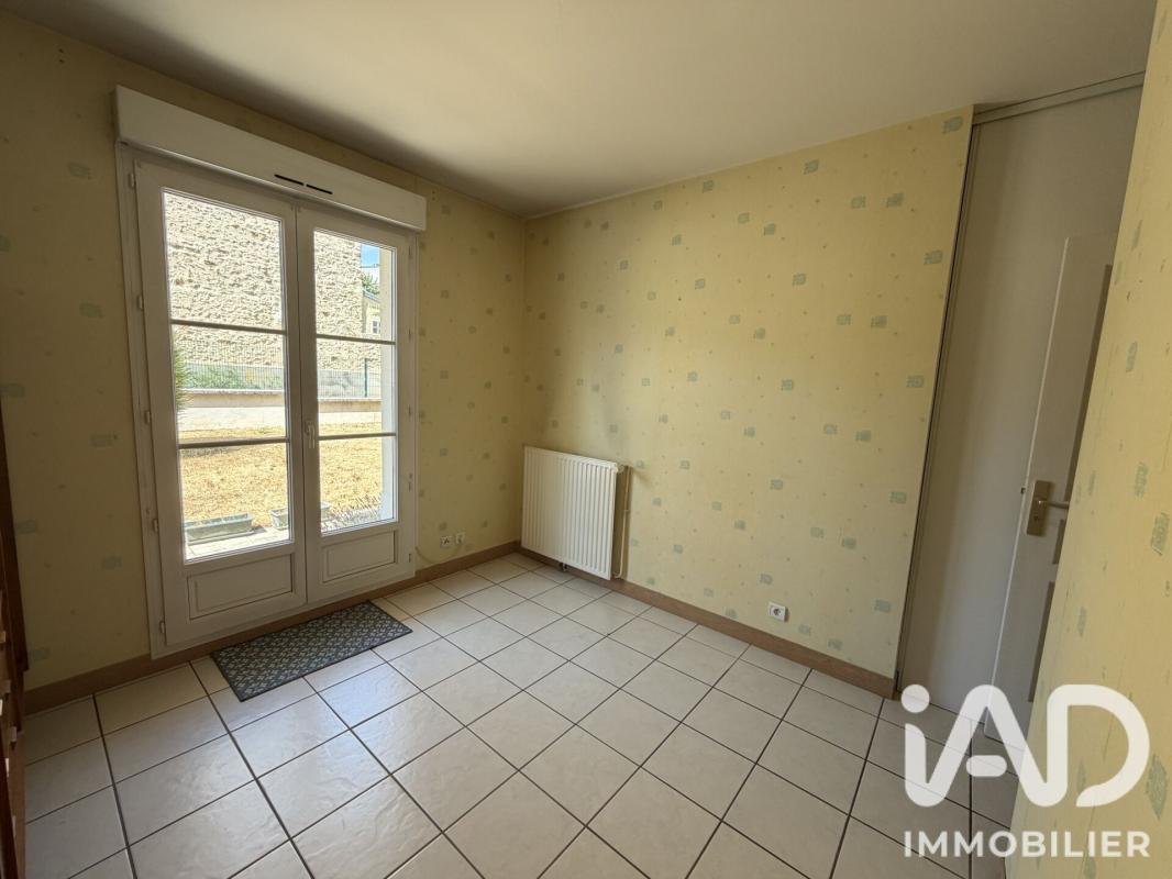Maison 3 Pièce(s) Saint-Fargeau-Ponthierry - Photo 3