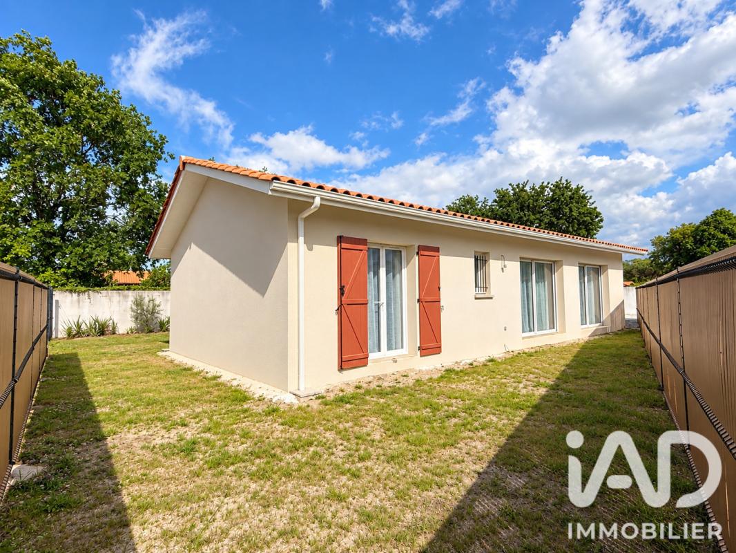 Maison 4 Pièce(s) Le Barp - Photo 1