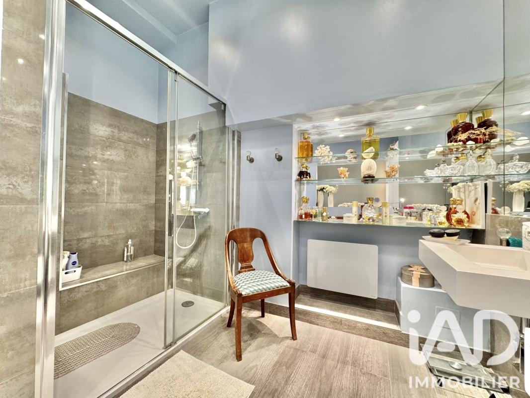 Appartement 5 Pièce(s) Nîmes - Photo 22
