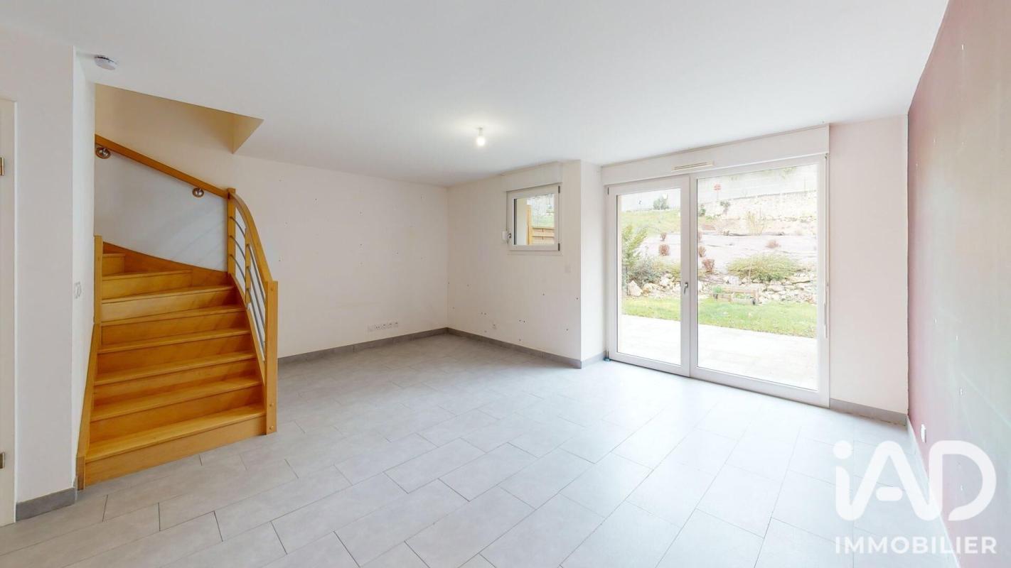 Maison traditionnelle 4 Pièce(s) Le Mée-sur-Seine